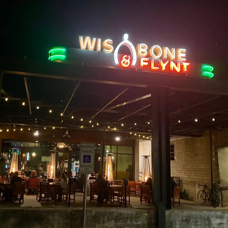 Wishbone and Flynt, Fort Worth, TX