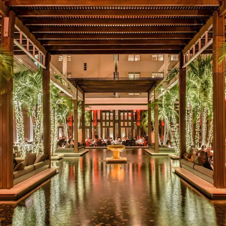 Jaya Courtyard - Jaya at the Setai, Miami Beach, FL