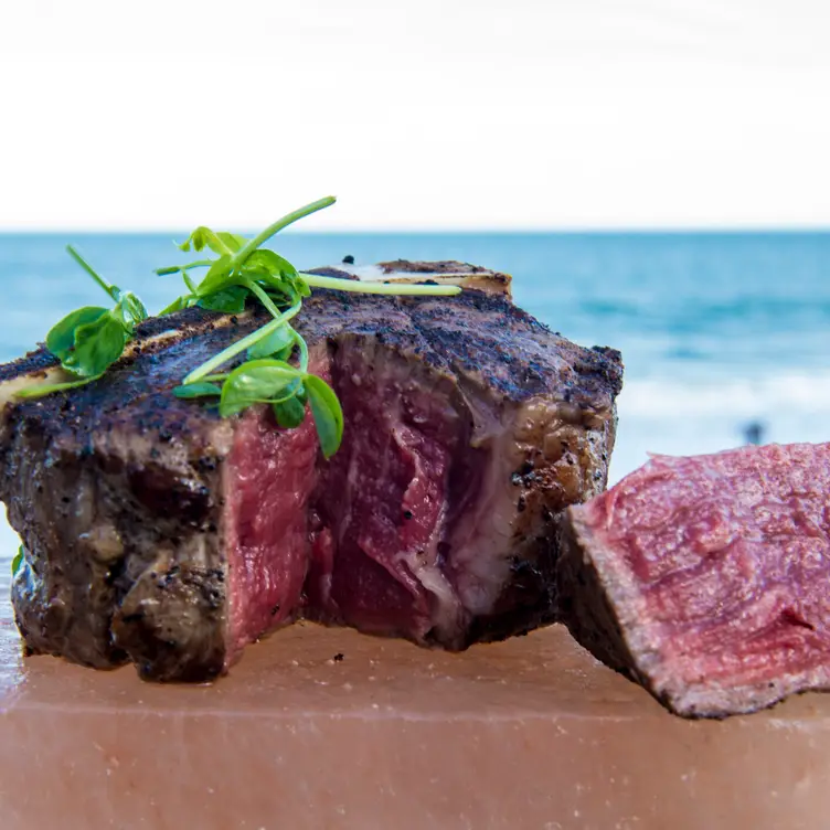 Polo Steak and Sea，FLVero Beach