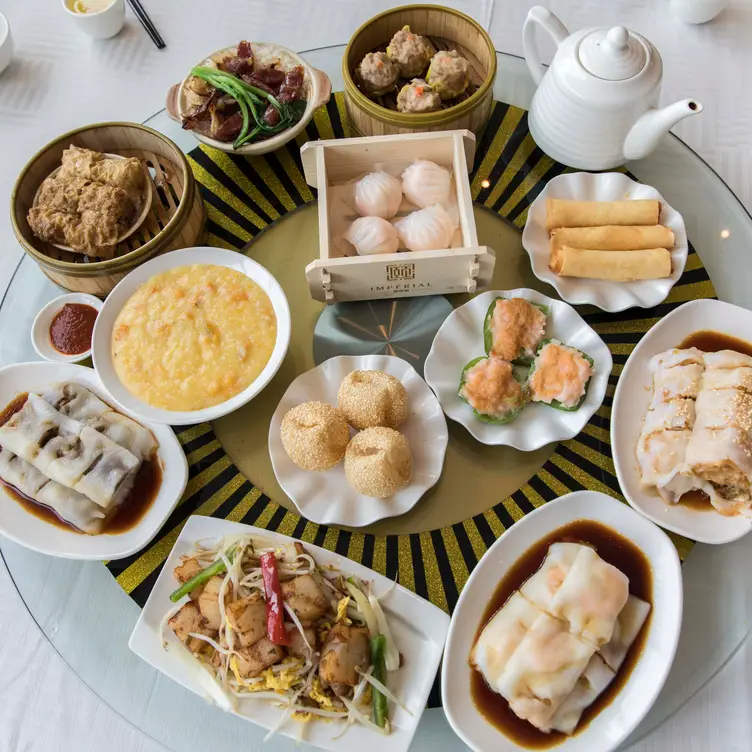 Best Dim Sum in Montreal - Restaurant Imperial, Brossard, QC