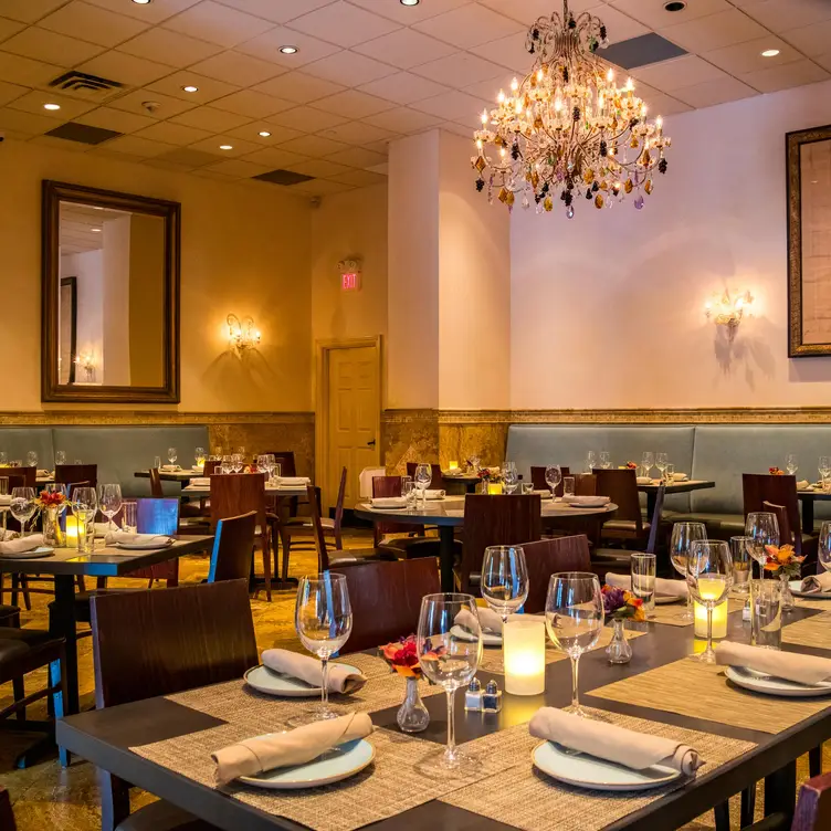 Luce Ristorante, Charlotte, NC