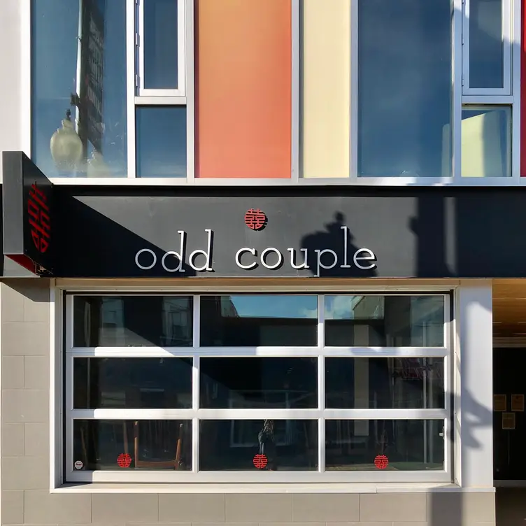 Odd Couple, Saskatoon, SK