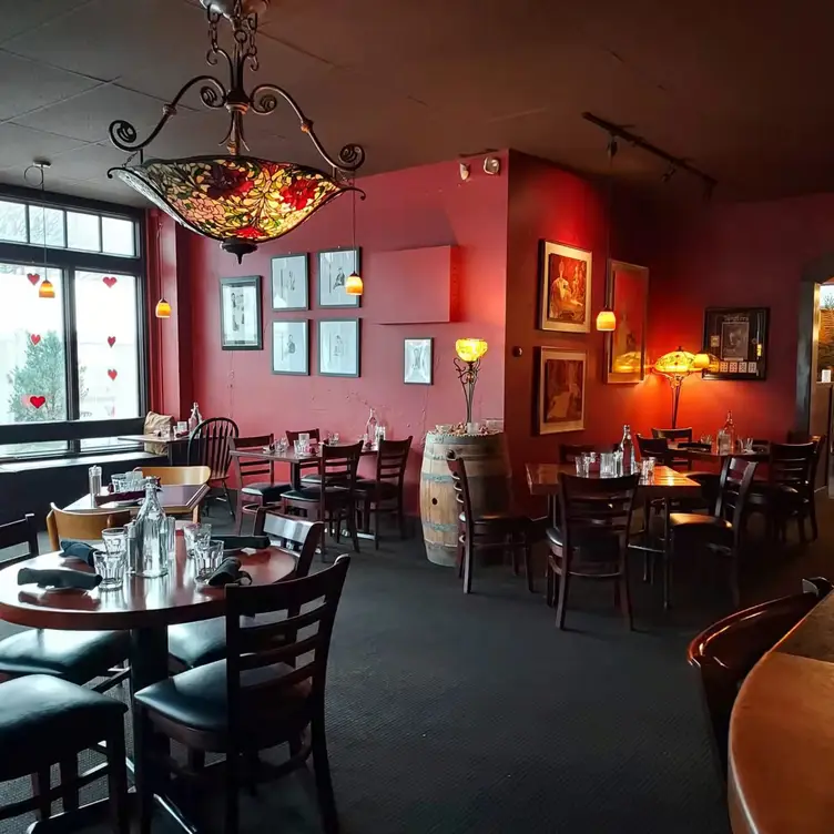 Steak &amp; Oysters - Alchemy Bistro & Wine Bar, Port Townsend, WA