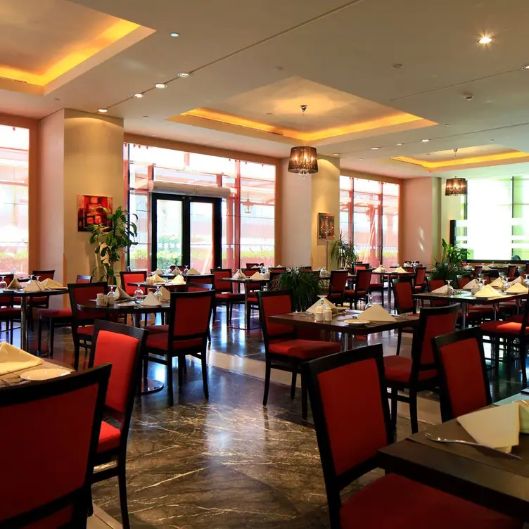 Al-Dana Restaurant, West Building - Al Dana Restaurant - Holiday Inn Riyadh - Olaya, Riyadh, Riyadh