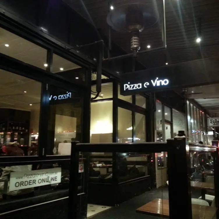 Pizza e Vino, Northcote, AU-VIC