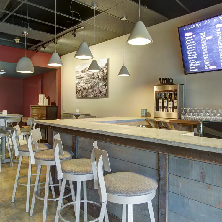 Beautiful, cozy tasting room in Kirkland - Northwest Cellars Winery, Kirkland, WA