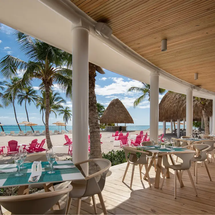 Restaurante Playa Blanca - Puntacana Beach & Golf，La AntagraciaPunta Cana