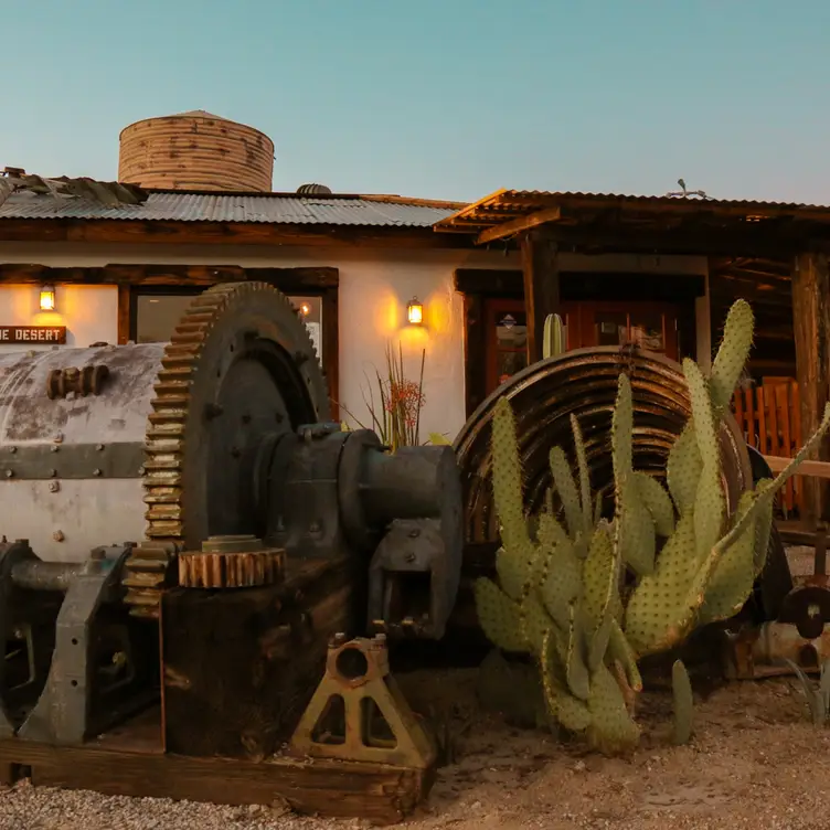 Kitchen in the Desert, Twentynine Palms, CA