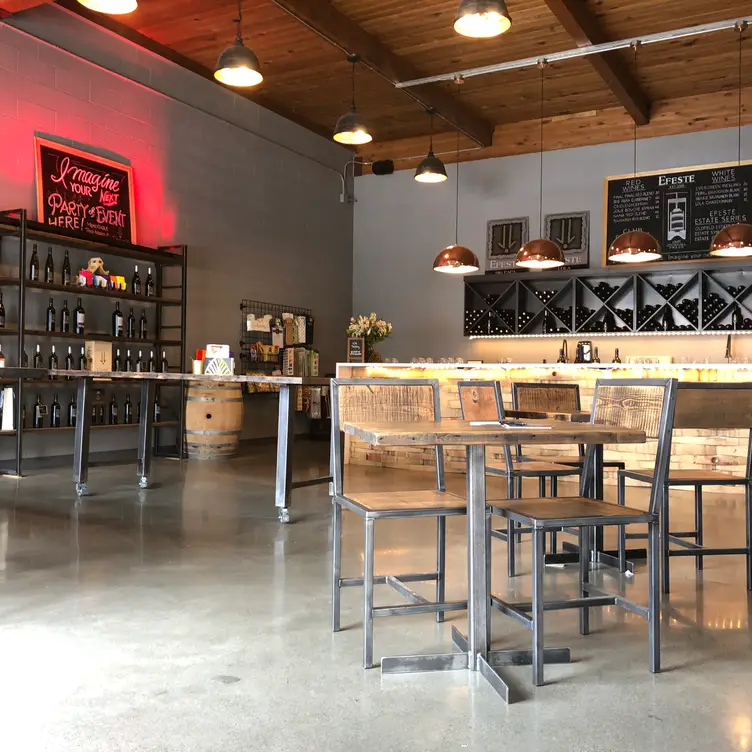 EFESTE - Sodo, Seattle, WA