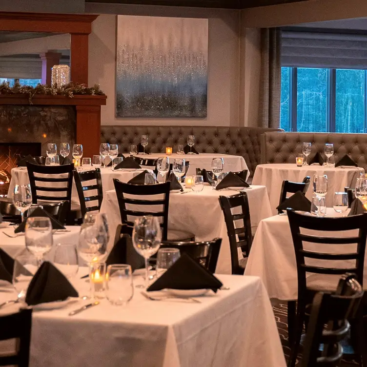 The main dining room at Teresa's Prime Steakhouse - Teresa's Prime MA North Reading