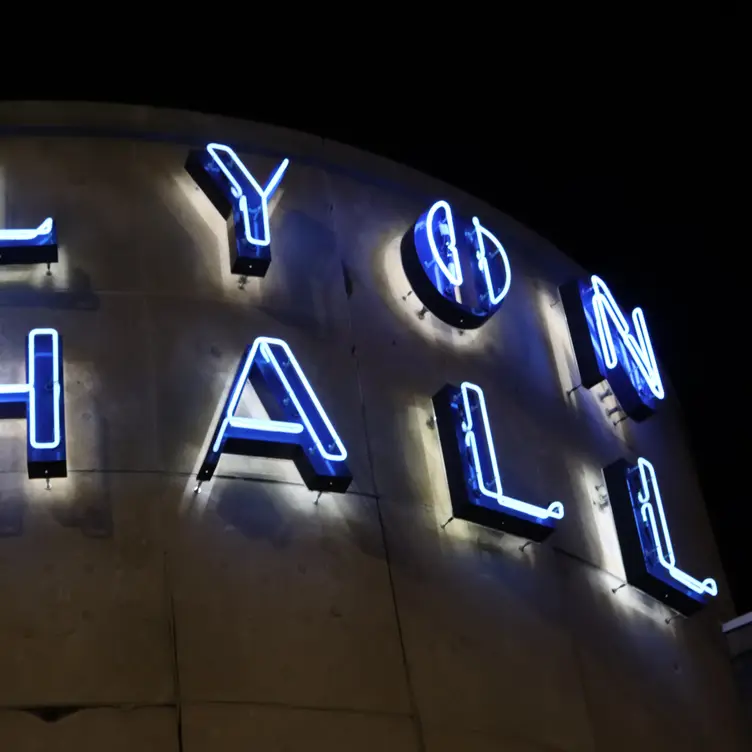 Exterior neon lights at night - Lyon Hall，VAArlington