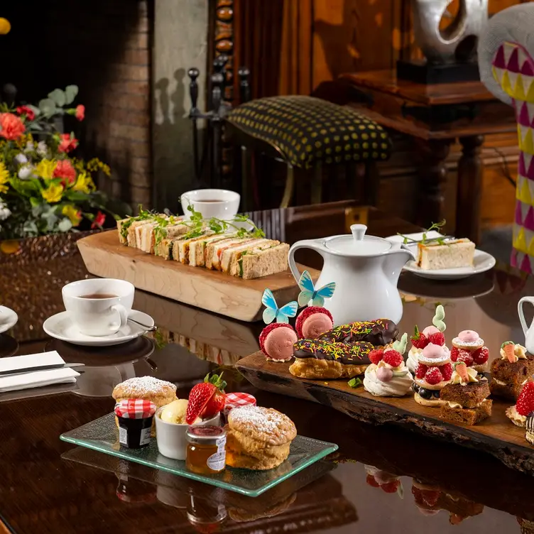 Afternoon tea at Skeabost House Hotel - Afternoon Tea at Skeabost House Hotel  Isle of Skye Highland