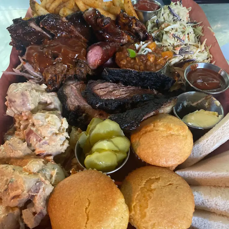 Vancouvers Best BBQ - Smoke and Bones BBQ, North Vancouver, BC