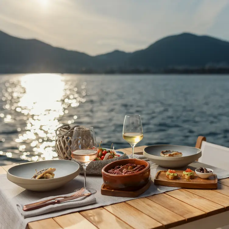 Escape Beach & Restaurant By Nikki Beach, Budva, Opstina Budva