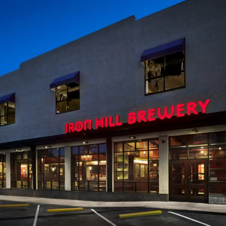 Iron Hill Brewery - Ardmore, Ardmore, PA