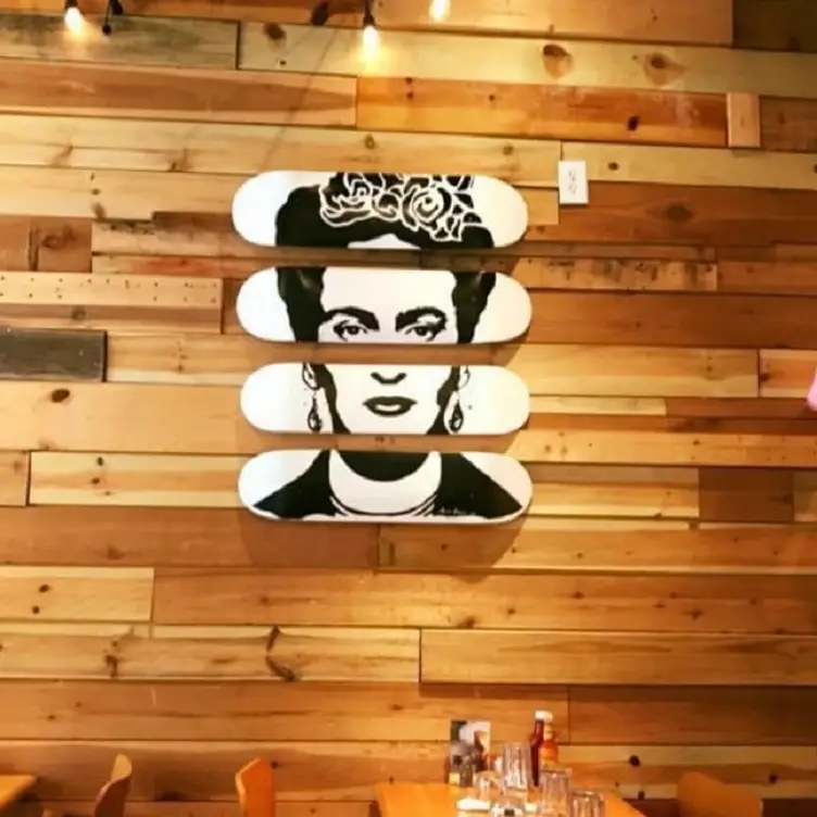 Frida Room - Pilsen IL Chicago