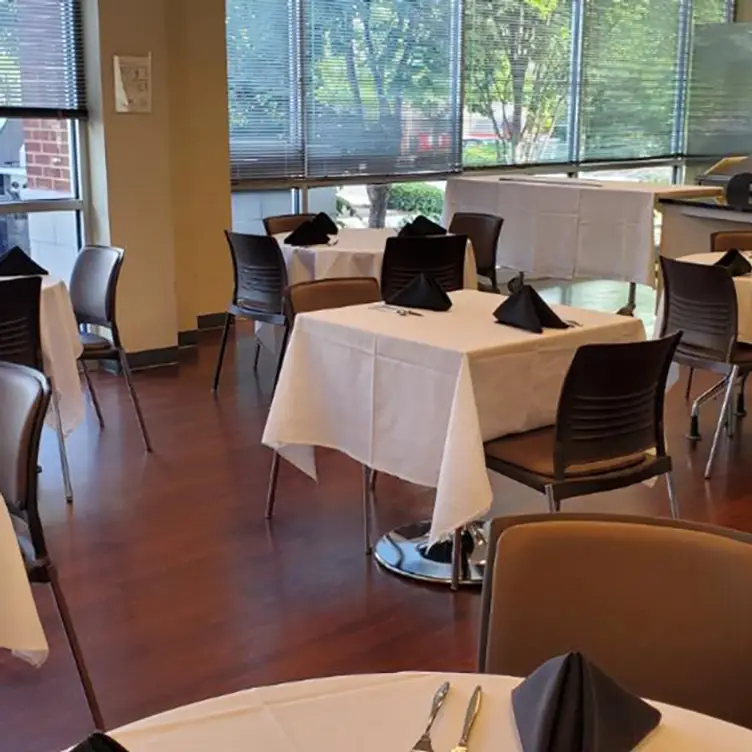 Bistro 1400 is the student run restaurant at CAI - Montgomery County Community College，PABlue Bell