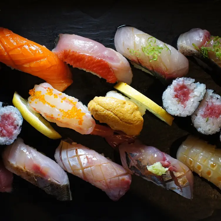 Nare Sushi Restaurant - New York, NY