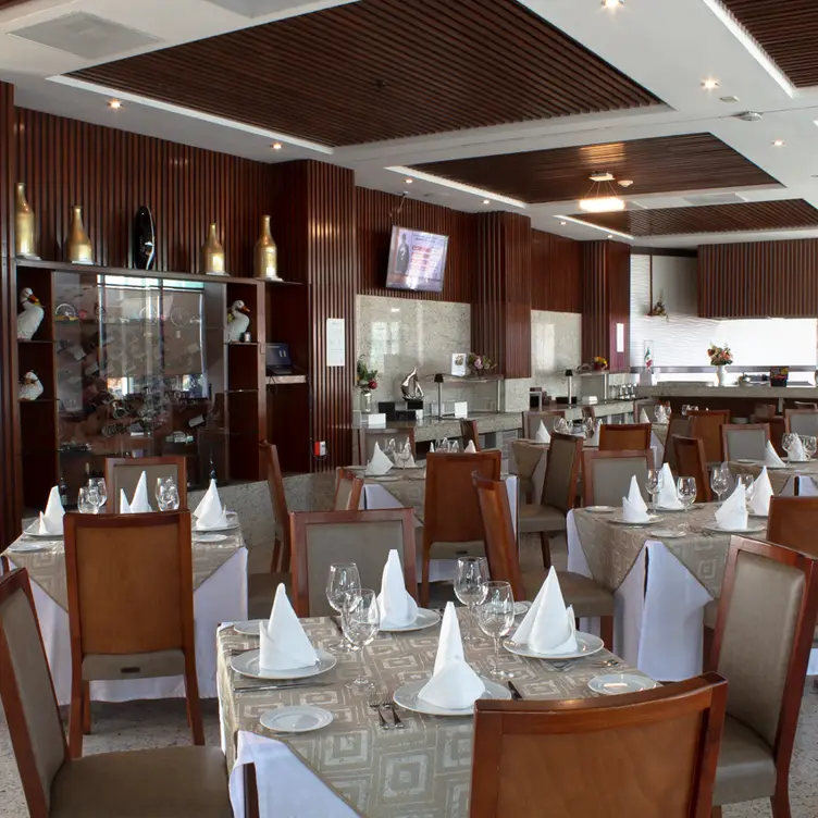 Restaurante internacional con vista panorámica. - Restaurante Stellaris, Santiago de Querétaro, QUE