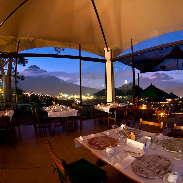 El Tenedor del Cerro, Antigua, Sacatepequez