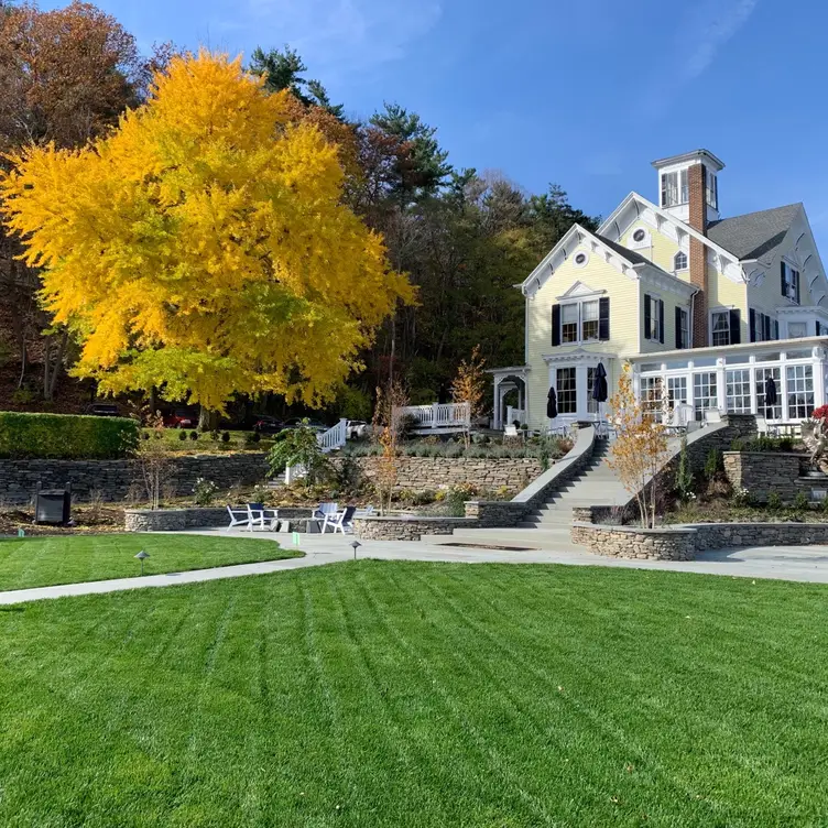 Inn at Taughannock, Trumansburg, NY