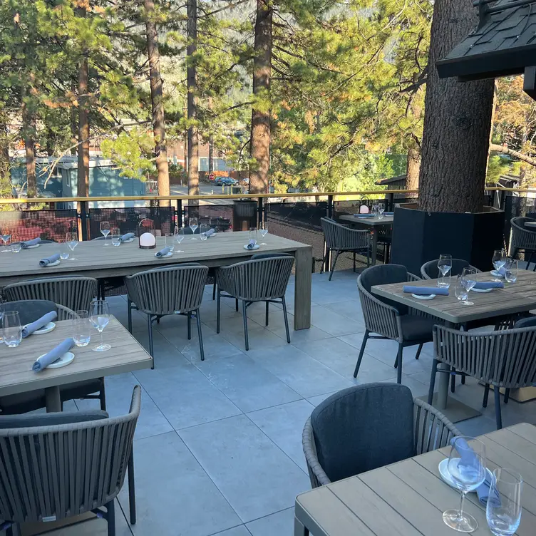 Maggie's - Desolation Hotel, South Lake Tahoe, CA