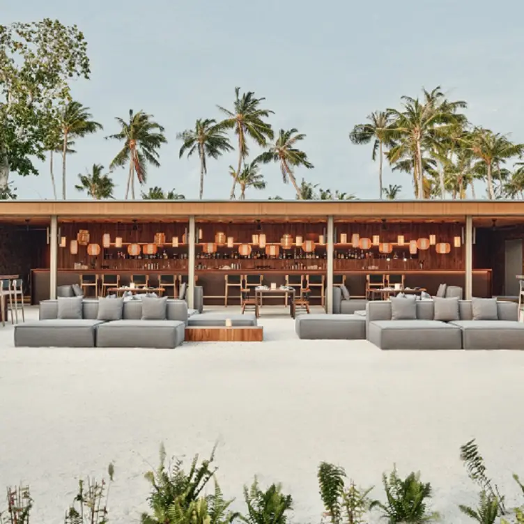 Fari Beach Club, North Malé Atoll, Fari Islands