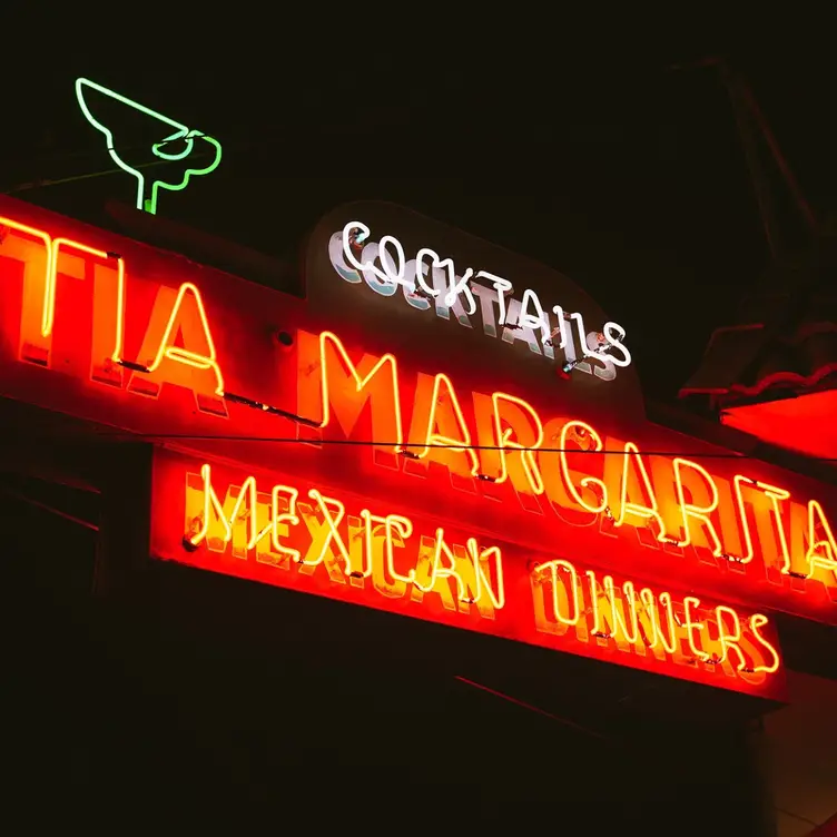 Outstanding fresh lime margaritas &amp; mexican food!  - Tia Margarita CA San Francisco