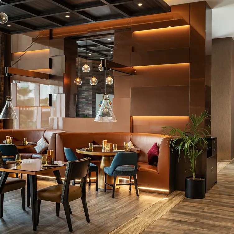 FireLake Grill House at Radisson Dubai DAMAC Hills，DubaiDubai