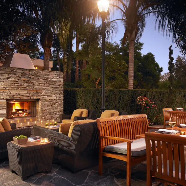 McKinley's Outdoor Patio Space - McKinley's Grille, Pomona, CA