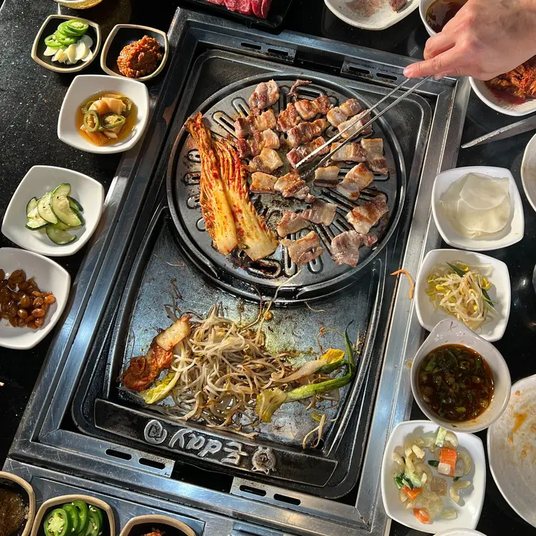 Atlanta’s most favorite K BBQ restaurant  - 109 K BBQ, Suwanee, GA