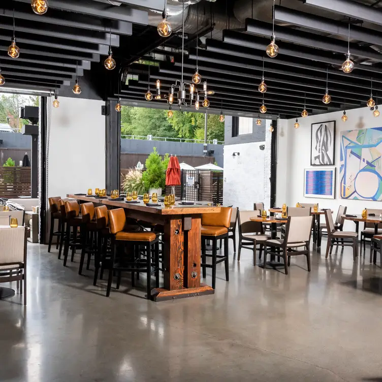 Main Dining Room - FARM，NYNyack