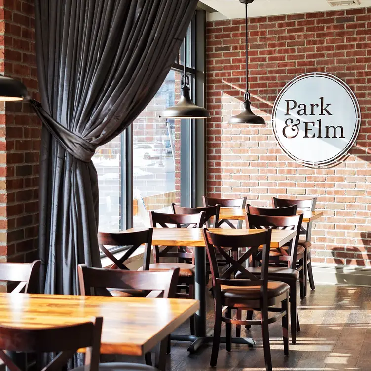 Park & Elm NY Glens Falls