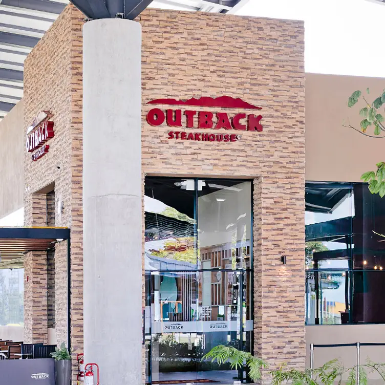 Outback Steakhouse - Aleste, Curridabat, San Jose