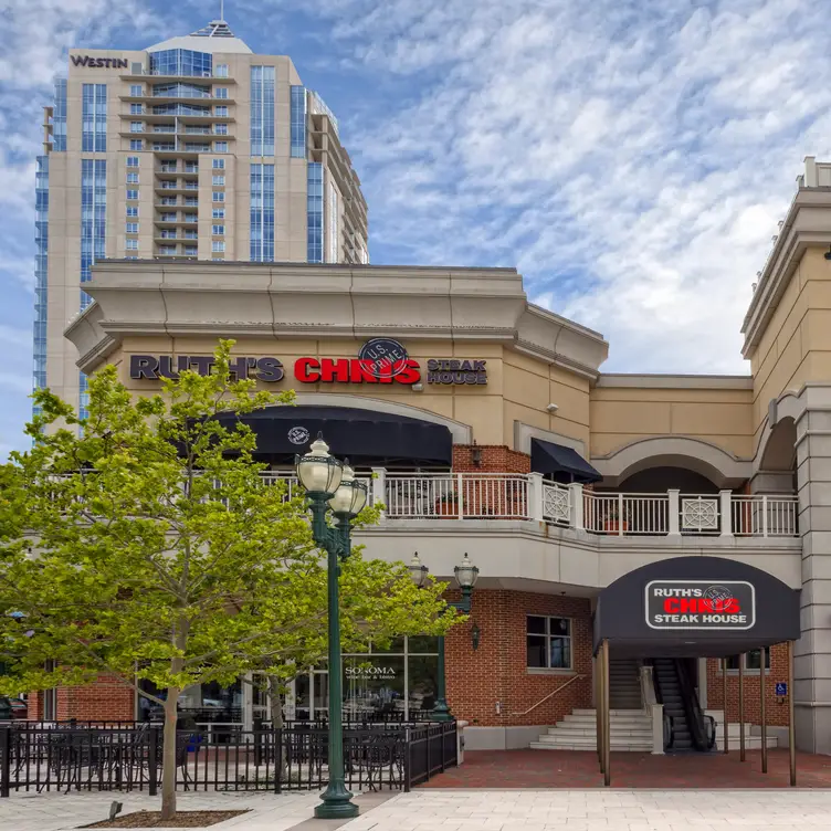 Exterior shot - Ruth's Chris Steak House - Virginia Beach，VAVirginia Beach