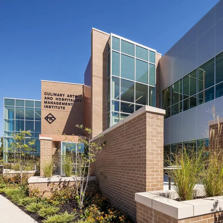 Le Culinaire at UA Pulaski Tech Updated 2025 Bistro in LITTLE ROCK AR