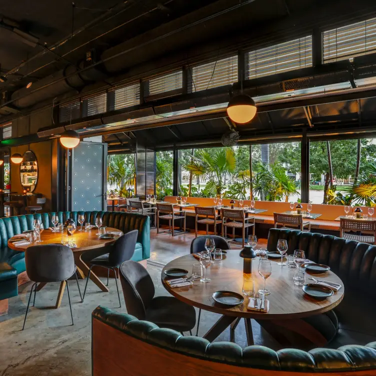 Orilla Bar & Grill，FLMiami Beach