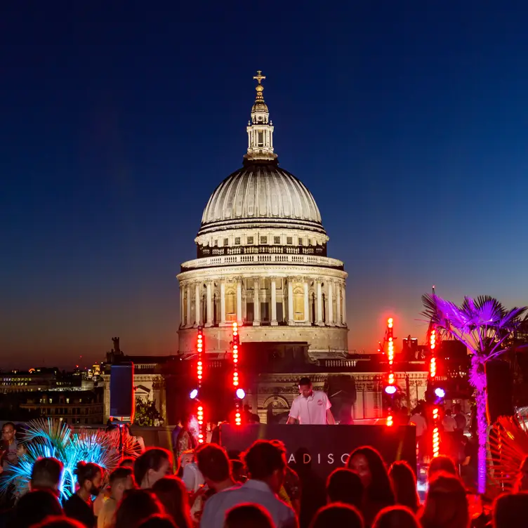 Madison Lounge & Rooftop, London, Greater London