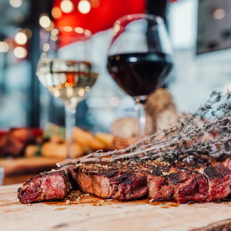 Côte de bœuf 450 g pour 1 personne  - Trattoria Kani, Paris, Ile-de-France