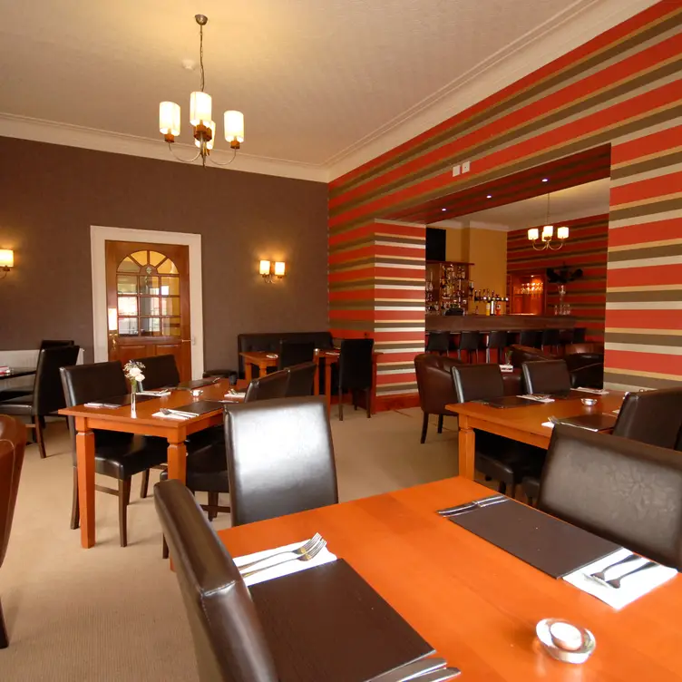 Interior bar and restaurant - Redcliffe Bar and Restaurant，HighlandInverness