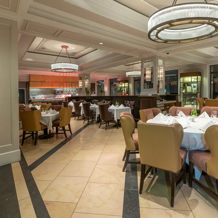 Window seat, booths, large parties, fine cuisine - Criollo at Hotel Monteleone, New Orleans, LA