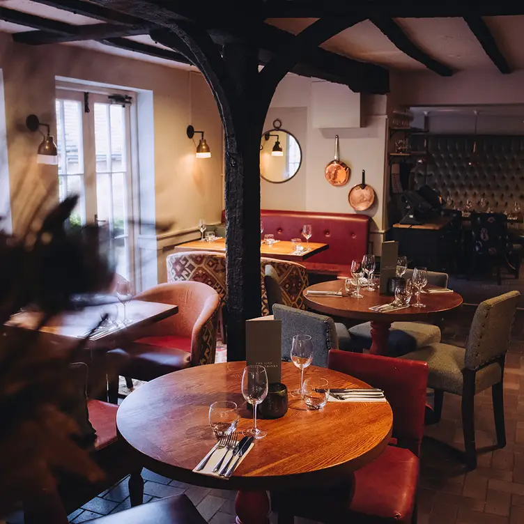 The Black Horse Woburn Restaurant - Woburn, Bedfordshire | OpenTable