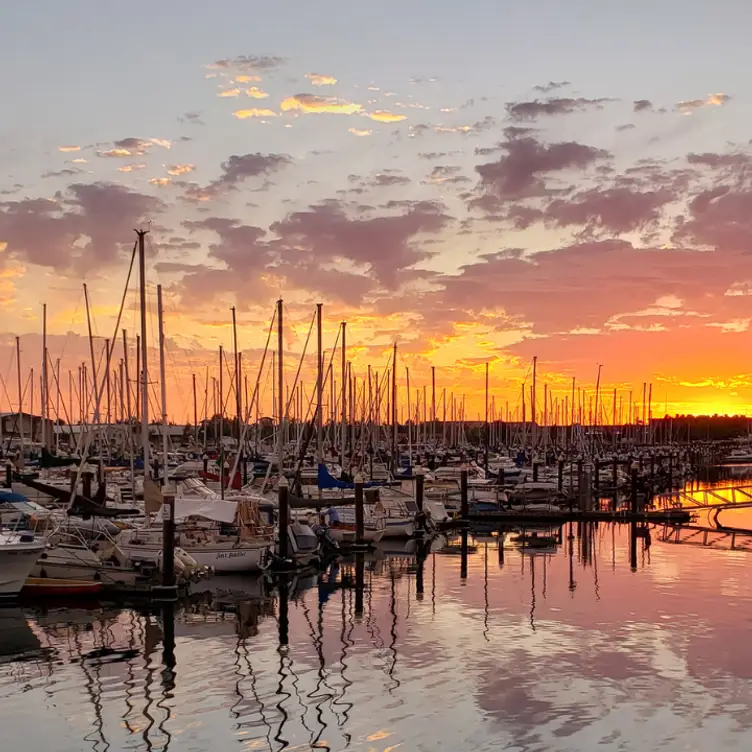 Best sunsets in Bellingham - The Loft Restaurant WA Bellingham