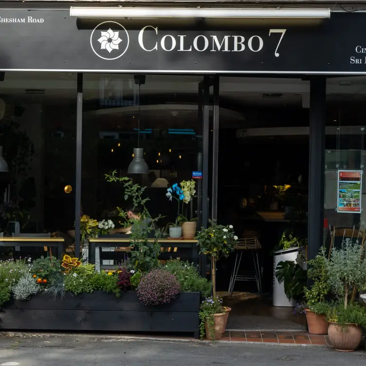 Colombo 7, Amersham, Buckinghamshire