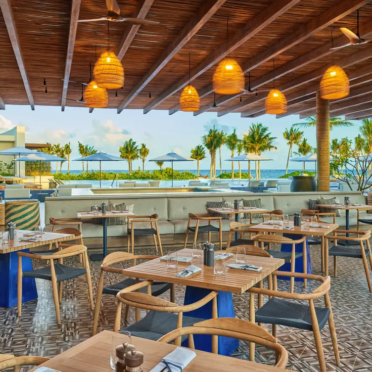 Riviera Pool & Grill at The St. Regis Kanai Resort, Riviera Maya, Playa del Carmen, ROO