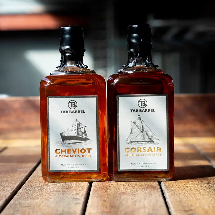 Mornington Peninsula's First AUSTRALIAN WHISKEY - Tar Barrel Brewery & Distillery AU-VIC Mornington