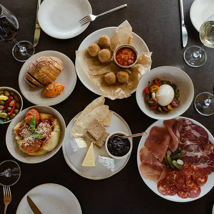 Wine Bar with snacks and share plates. - Rye at Tallis AU-VIC Dookie