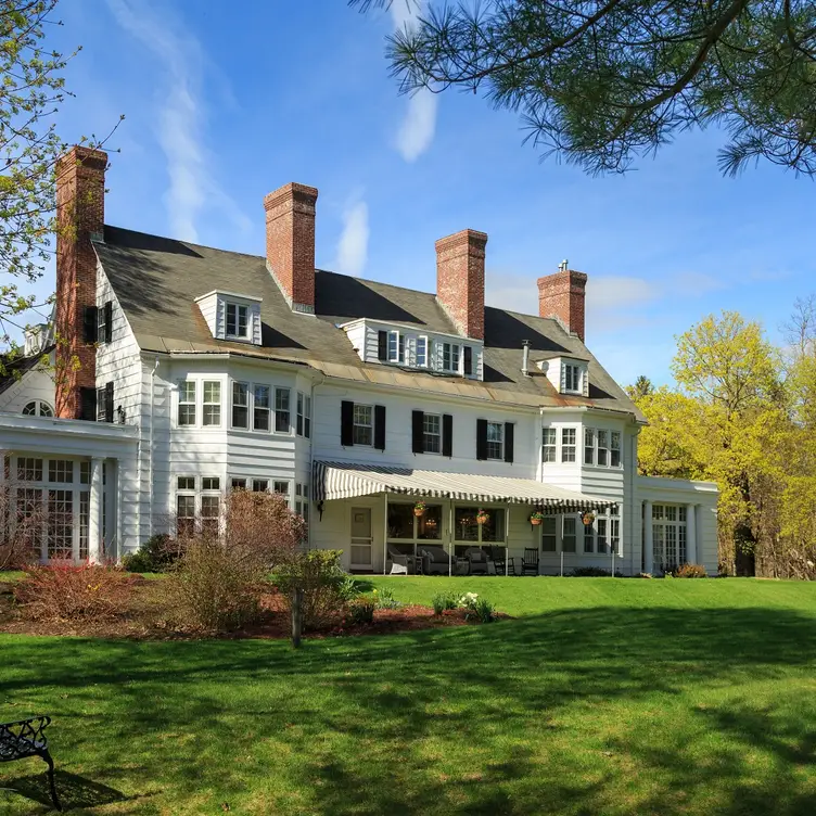 Four Chimneys Elegant lodging and Fine dining - The Four Chimneys Inn VT Bennington