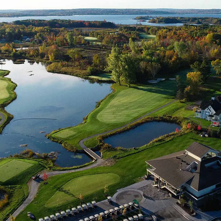 Oak Bay - The Clubhouse Restaurant - Oak Bay Golf Club, Port Severn, ON