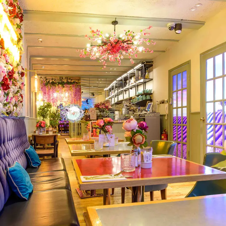Fresh Italian food, halal restaurant, breakfast - Fiore Dell Amore Italian Restaurant Shoreditch, London, Greater London